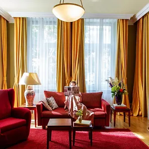 Louisa's Place ***** Berlin