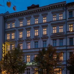 Myer's **** Berlin